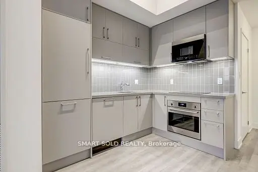 38 Andre De Grasse ST S #D615, Markham, ON L6G 0G4