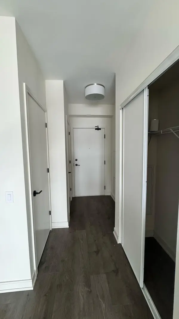 8010 Derry RD #1306, Milton, ON L9T 3L3