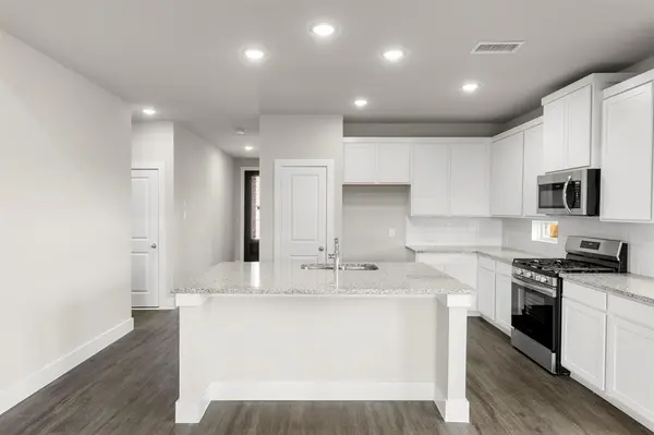 1848 Jasmine June, Mesquite, TX 75181