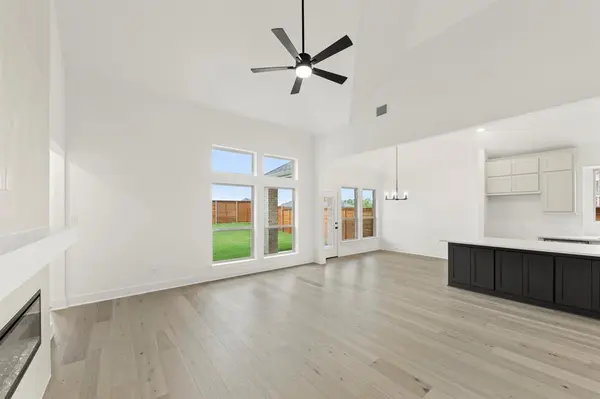 1812 Possum Fire Trail, Mesquite, TX 75181