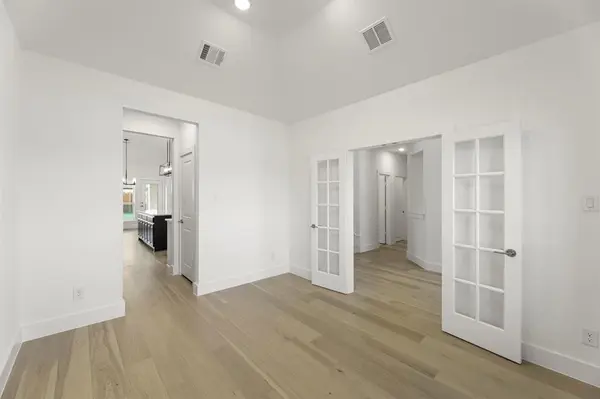 2407 Parkway Avenue, Melissa, TX 75454