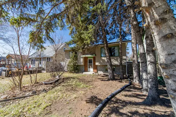 3030 31A ST SE, Calgary, AB T2B 0S9