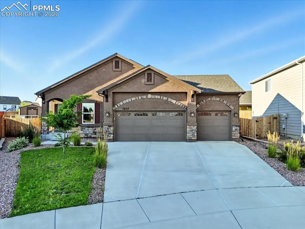 7637 Cat Tail Creek DR, Colorado Springs, CO 80923