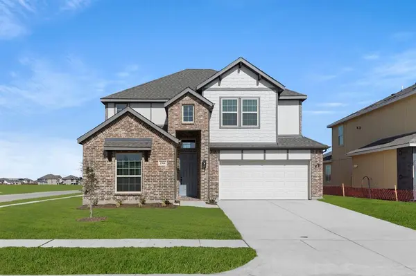 2364 Bell Way, Forney, TX 75126
