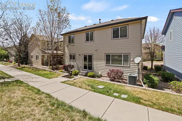 2227 Sierra Park DR, Colorado Springs, CO 80916