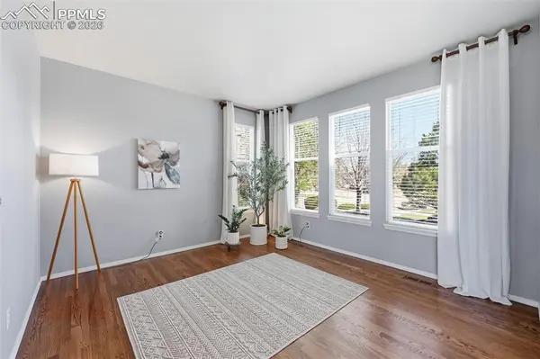 10190 Pine Glade DR, Colorado Springs, CO 80920