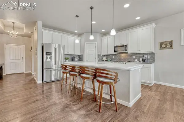 6851 Mustang Rim DR, Colorado Springs, CO 80923