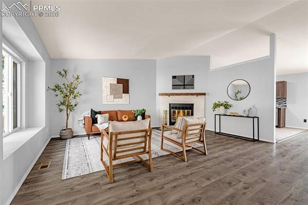 1565 Piros DR, Colorado Springs, CO 80915