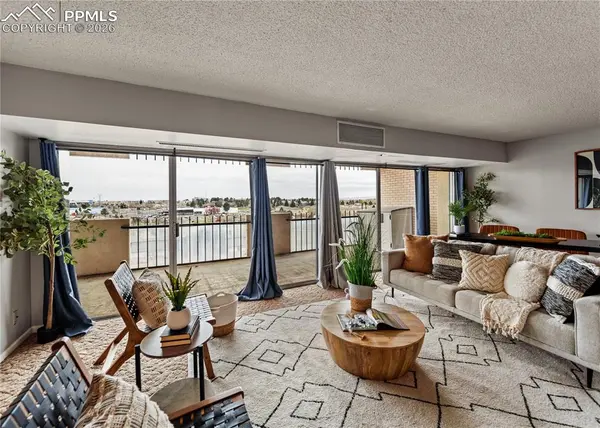 411 Lakewood CIR #C904, Colorado Springs, CO 80910