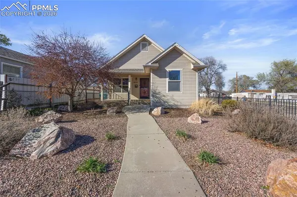 2039 E 8th ST, Pueblo, CO 81001