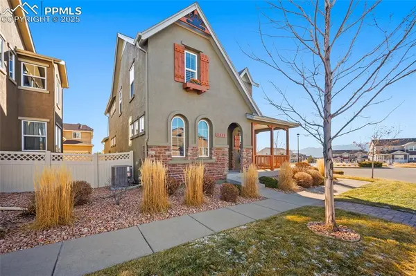 5511 Sunrise Mesa DR, Colorado Springs, CO 80924