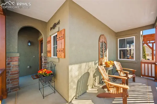 5511 Sunrise Mesa DR, Colorado Springs, CO 80924