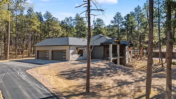 18165 Woodhaven DR, Colorado Springs, CO 80908