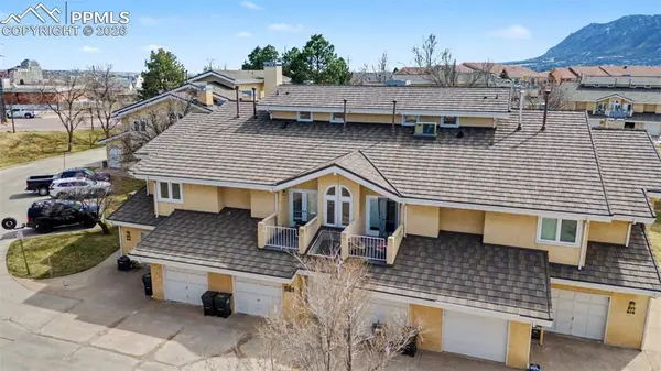 581 Observatory DR, Colorado Springs, CO 80904