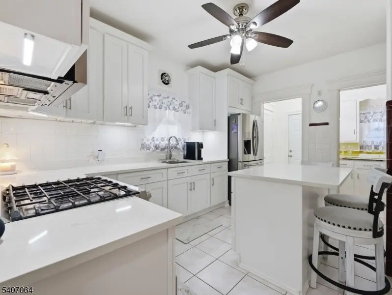 768 E 25Th St, Paterson City, NJ 07504