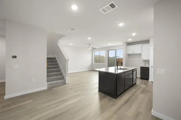 4615 Hawks Trail, Oak Point, TX 75068