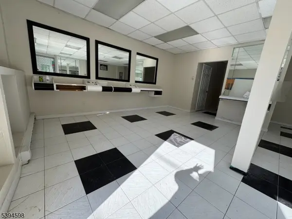 191 1St St, Englewood City, NJ 07631