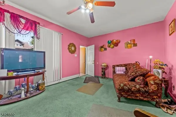 42-44 Scheerer Ave, Newark City, NJ 07112