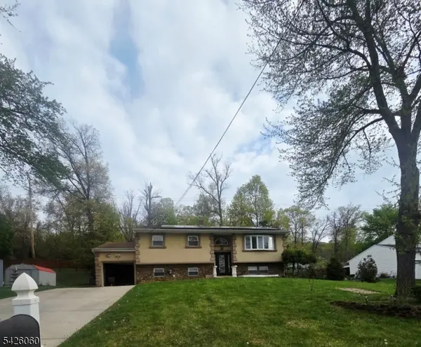 65 Shady Ln, Bridgewater Twp., NJ 08805