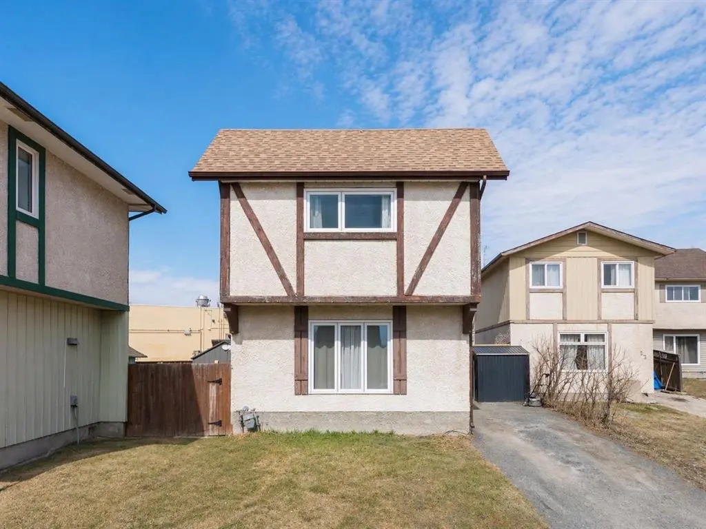 27 Garvie Bay, Winnipeg, MB R2K 4B5