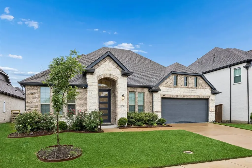 3520 Abingdon Avenue, Melissa, TX 75454