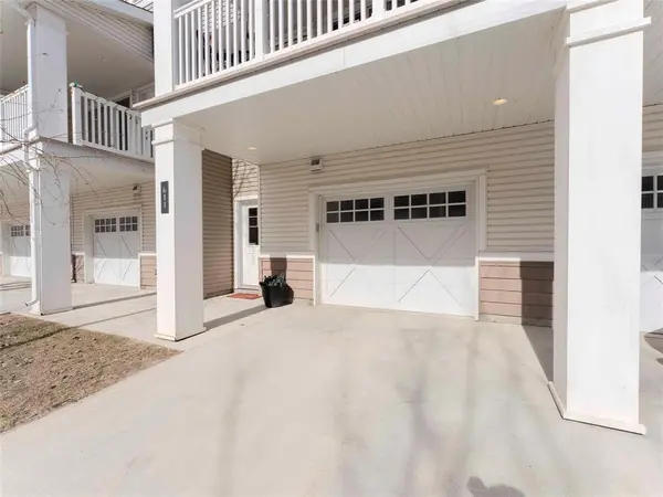 280 Amber TRL, Winnipeg, MB R2P 1T6