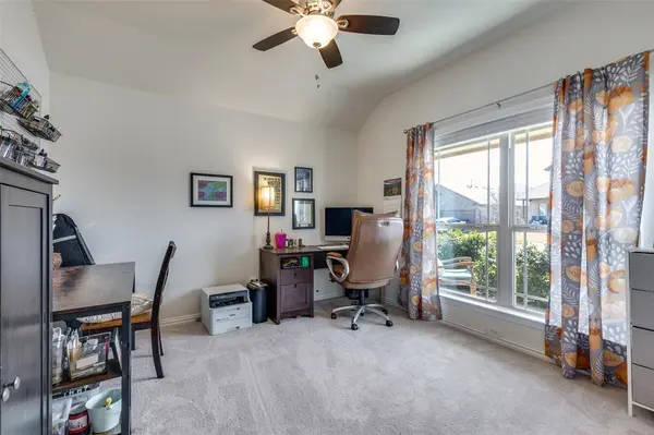 9324 Bronze Meadow Drive, Fort Worth, TX 76131