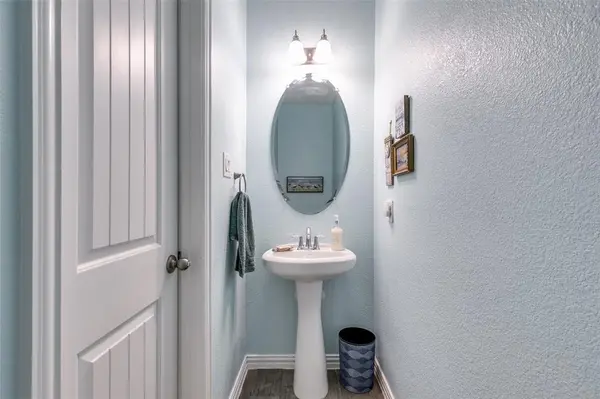 9324 Bronze Meadow Drive, Fort Worth, TX 76131