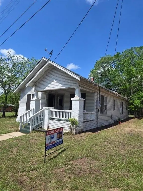 215 Bell Street, Gainesville, TX 76240