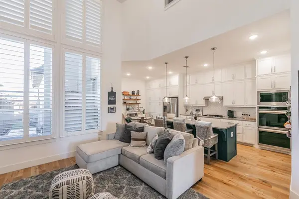 2425 Longspur Drive, Fort Worth, TX 76008