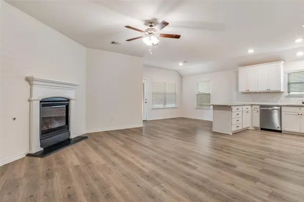 806 Brittany Drive, Anna, TX 75409