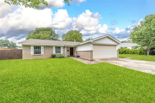 13515 Charcoal Lane, Farmers Branch, TX 75234