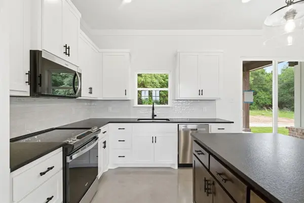 145 Graystone, Weatherford, TX 76088