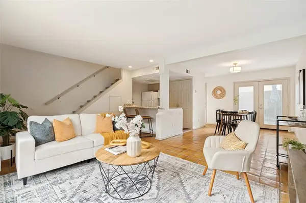 2710 Douglas Avenue #114, Dallas, TX 75219