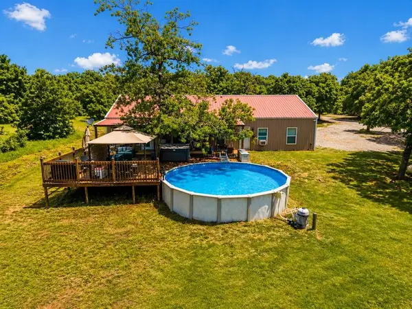 3622 Fm 52, Graford, TX 76449