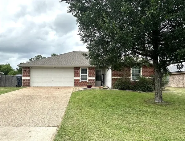 2009 Red Sage Drive, Waco, TX 76708