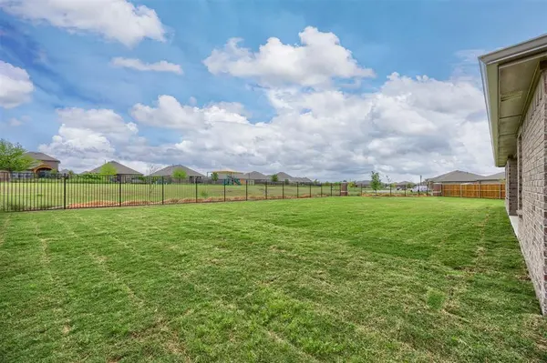 319 Colony Way, Fate, TX 75189