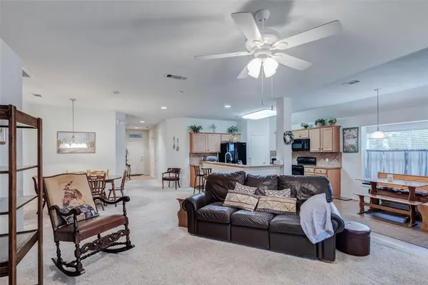 502 Reindeer Drive, Midlothian, TX 76065