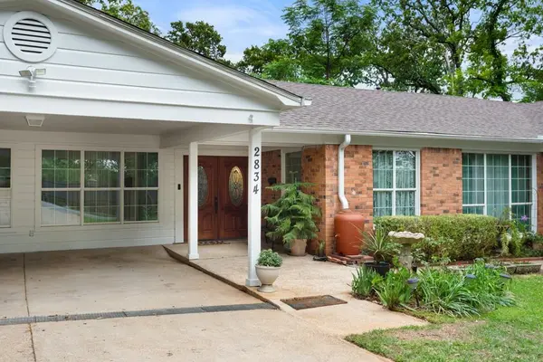 2834 Curtis Drive, Tyler, TX 75701