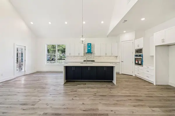 1611 Oak Street, Mckinney, TX 75069