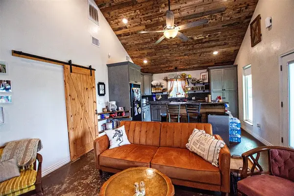 4850 Fm 1753, Denison, TX 75021