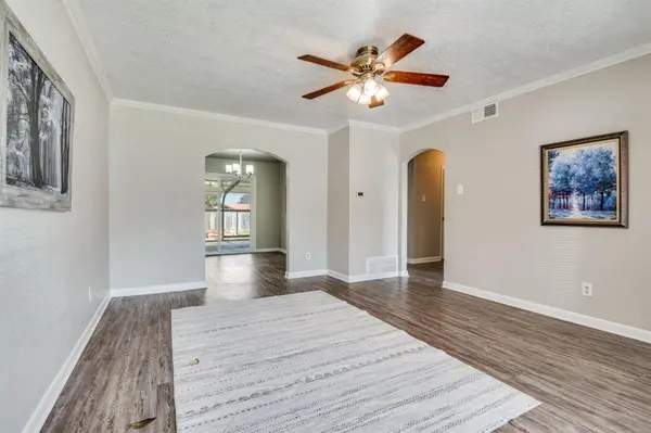 821 Goldwood Drive, Dallas, TX 75232