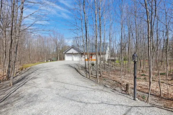 108 Felton CRES, Russell, ON K4R 1E5