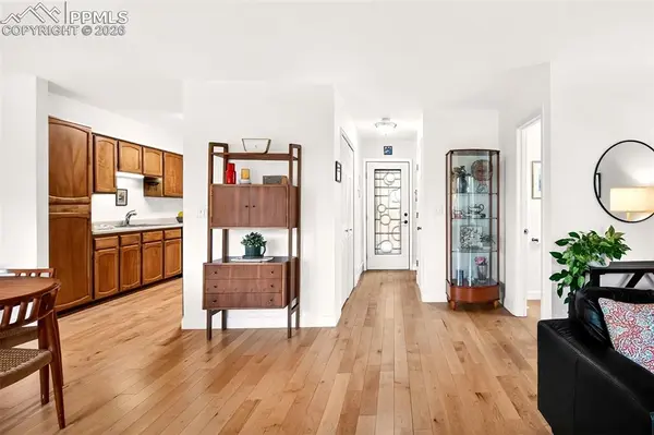 3427 Trenary LN, Colorado Springs, CO 80918