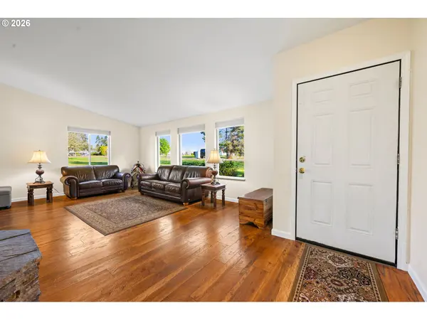 42020 FOREST COURT LN, Astoria, OR 97103