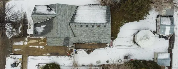 34 6TH ST, Portage La Prairie, MB R1N 1G3