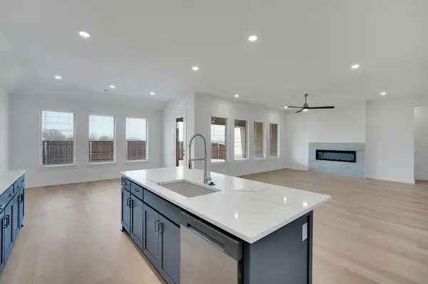 4308 Laurel Trail, Midlothian, TX 76065