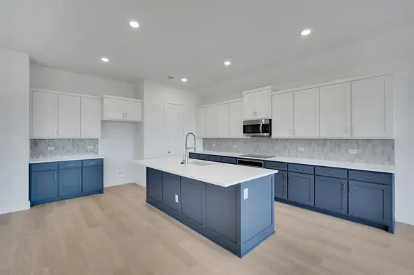 4308 Laurel Trail, Midlothian, TX 76065