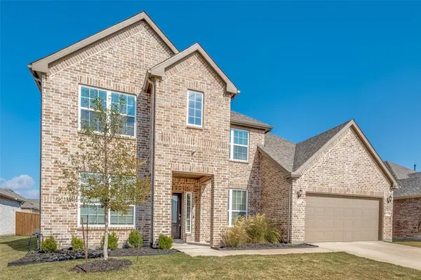 1609 Quentin Drive, Aubrey, TX 76227