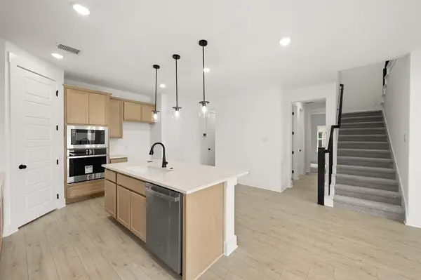 17141 Oxborough Drive, Fort Worth, TX 76247